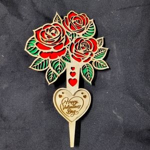 Wooden Valentine Rose bouquet
